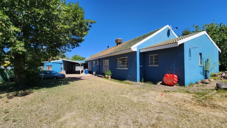 To Let 4 Bedroom Property for Rent in Dan Pienaar Free State